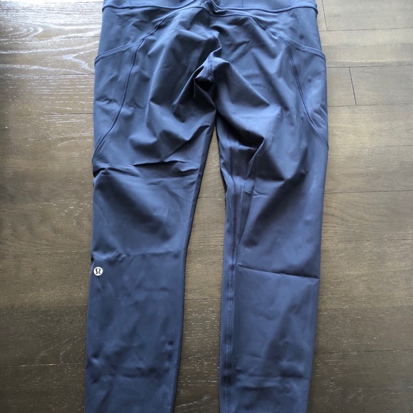 ✴️ Lululemon True Navy Fast and Free Sz 12 - Picture 11 of 11